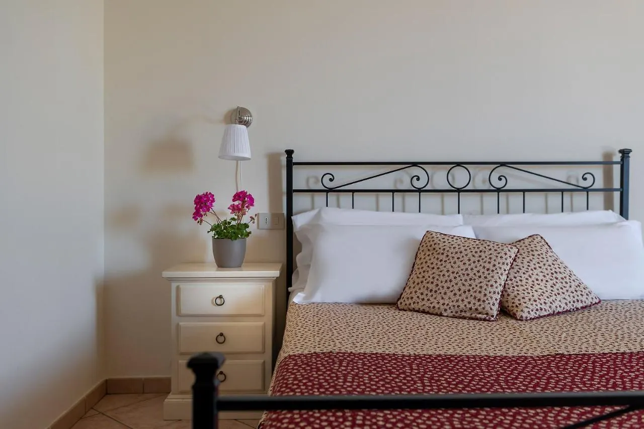 מלון דירות קסטיליון פיורנטינו Residence Serristori